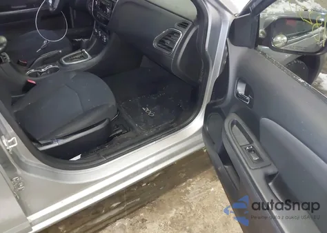 2013 Chrysler 200 Touring из США, поврежденный, VIN 1C3CCBBB6DN541954